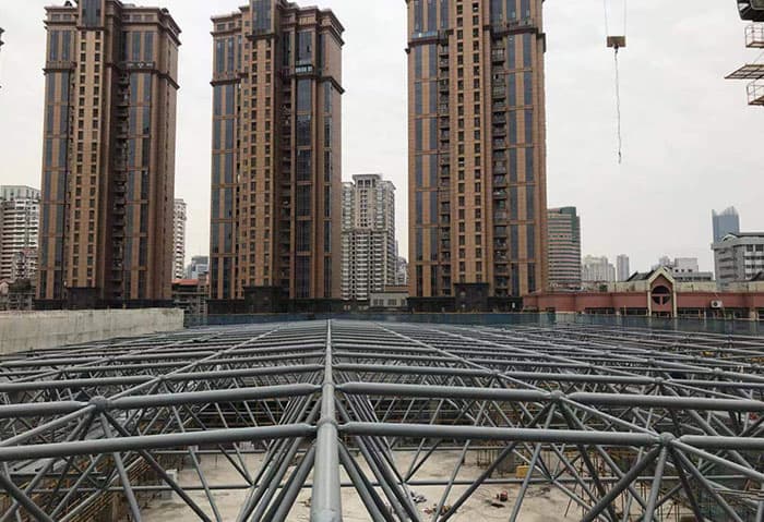 商洛螺栓球网架结构
